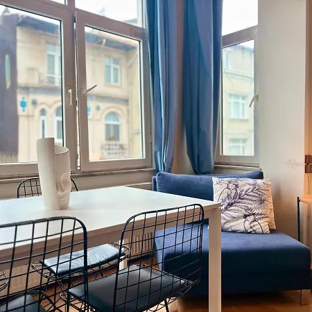 Appartement Galataport Cozy With 3 Bedroom Sauna Istambul