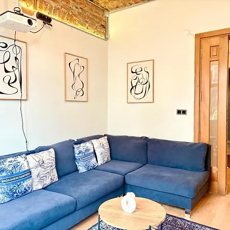 Appartement Galataport Cozy With 3 Bedroom Sauna Istambul